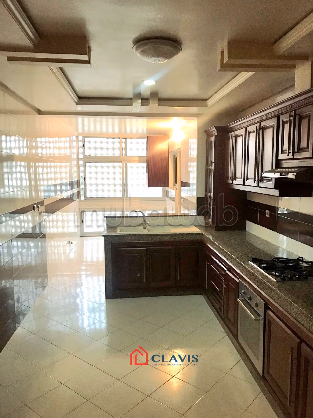 Appartement à coté de la clinique du Maghreb