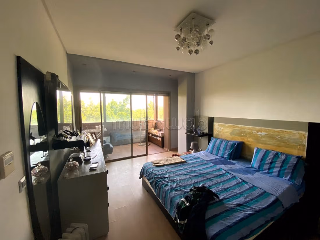 Huren: villa's en luxe woningen. Oppervlakte 651 m². Volledig gemeubileerd. 