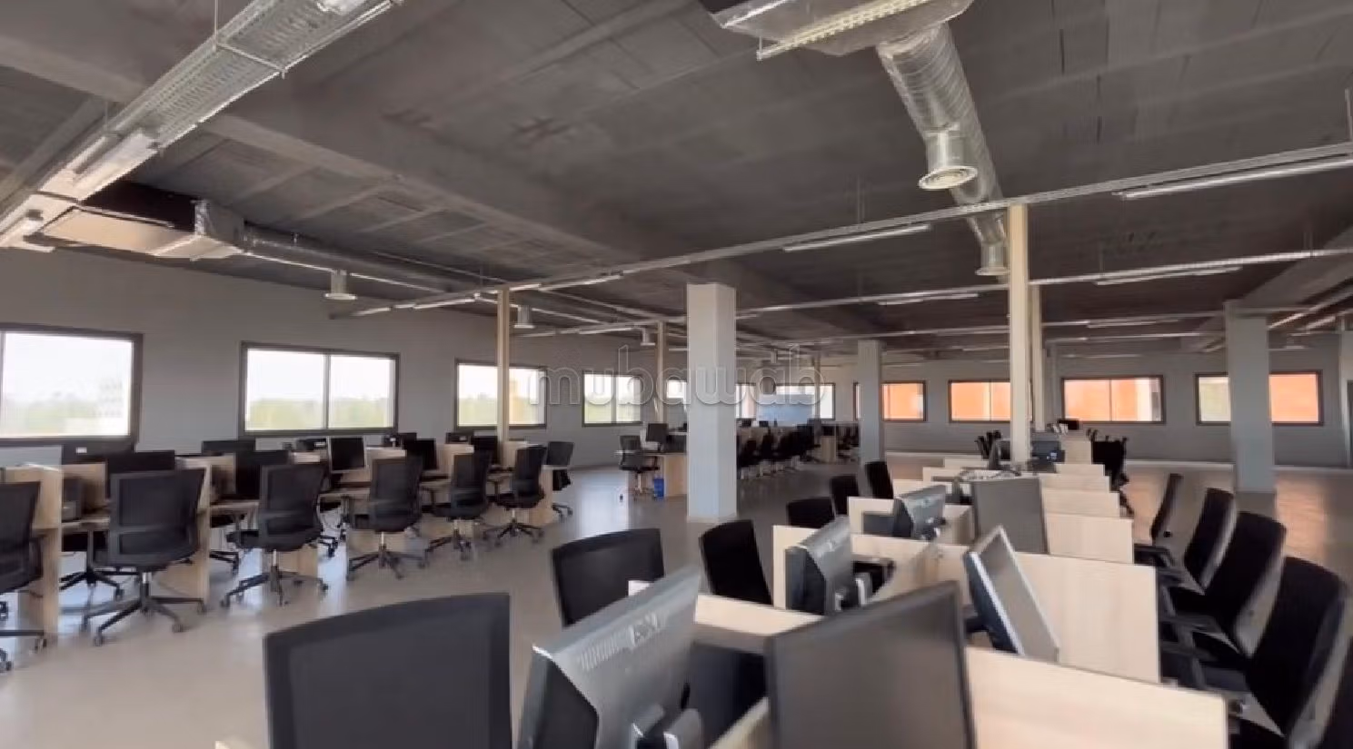 Usine industrielle 4 étages neuf à vendre