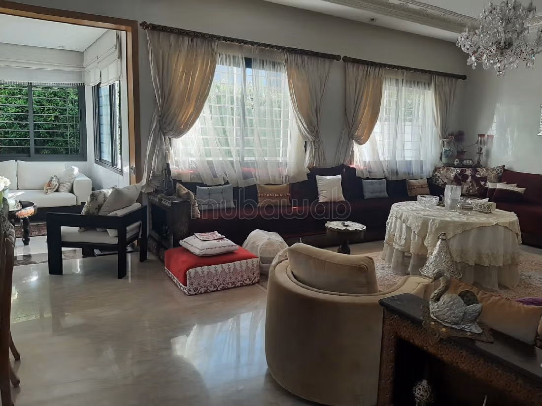 Villa a vendre sur 3 niveaux résidence sécurise