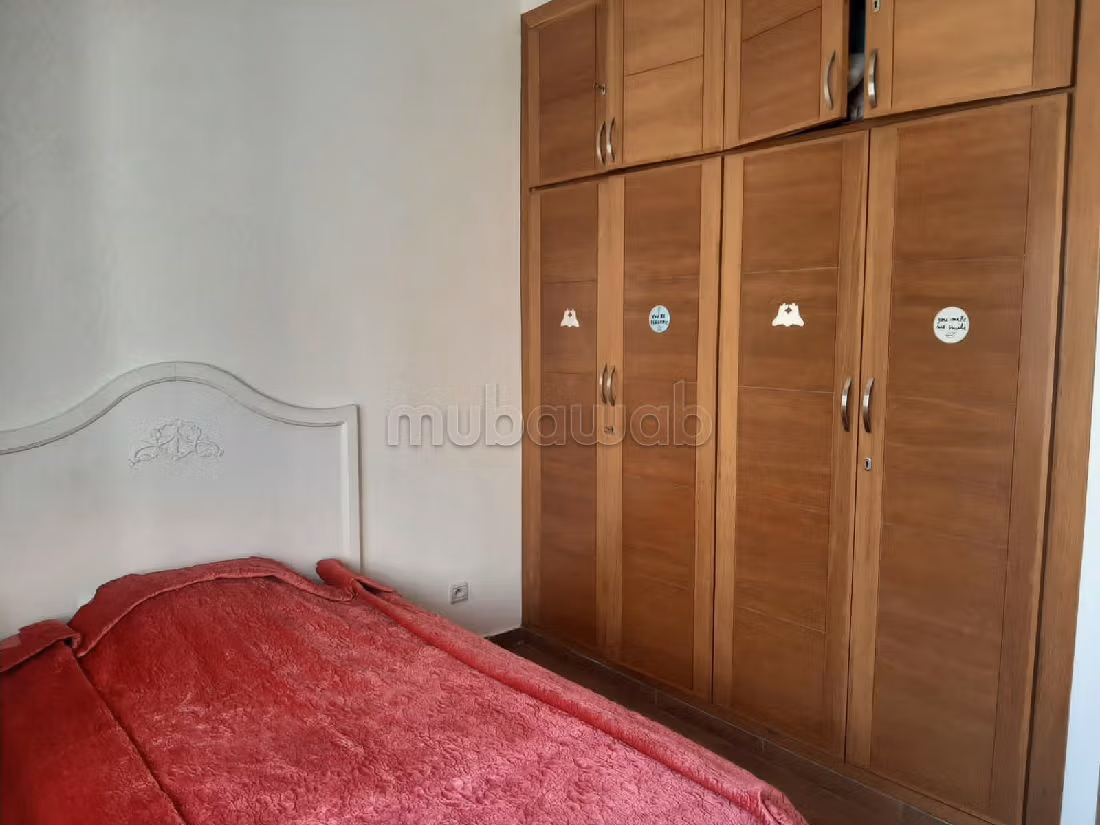 Villa a vendre sur 3 niveaux résidence sécurise