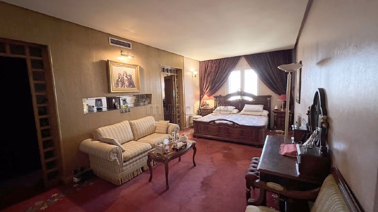 Sell apartment in Mechouar. Area 700 m². Residence with swimming pool, Air conditioning. 