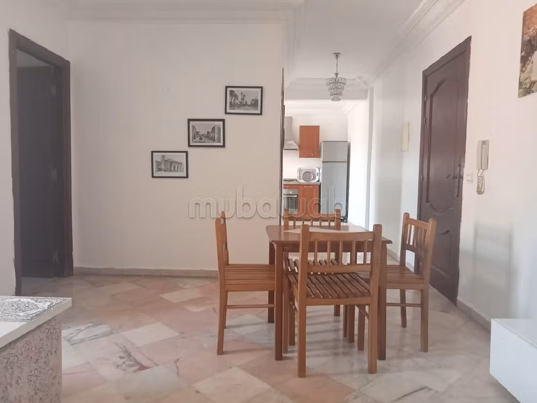 Pisos en alquiler en Guéliz. 3 habitaciones confortables. Servicio de conserjería, aire condicionado