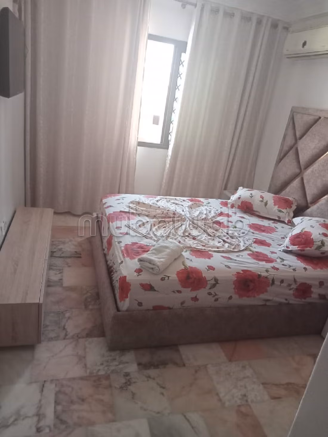 Pisos en alquiler en Guéliz. 3 habitaciones confortables. Servicio de conserjería, aire condicionado