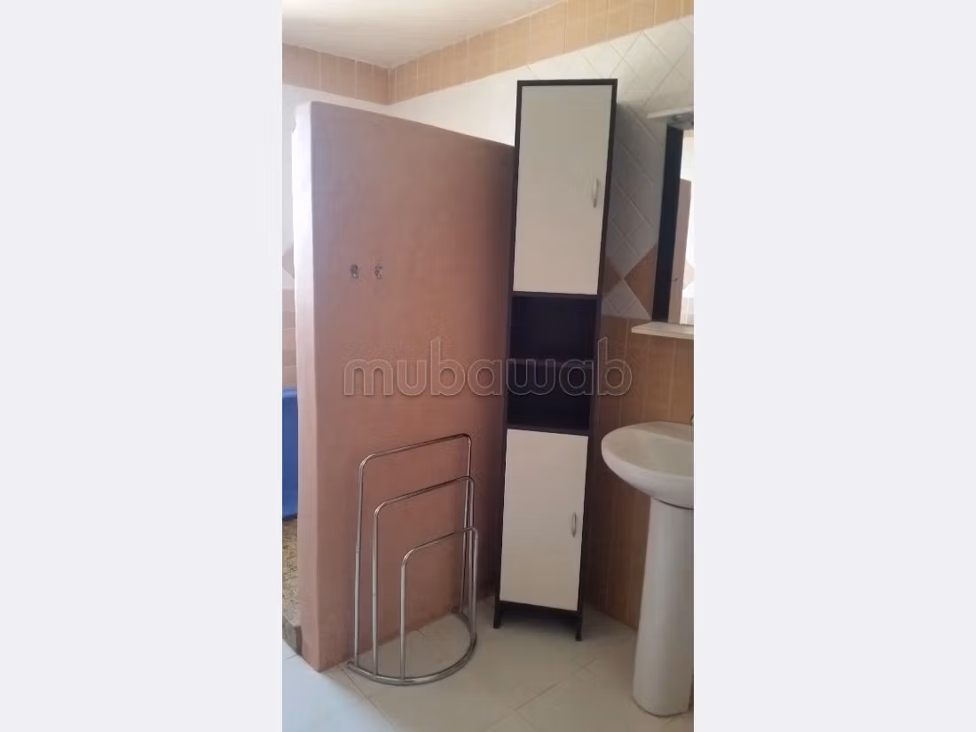 Se vende villa de lujo en Akniss. 5 bonitas habitaciones. Armarios