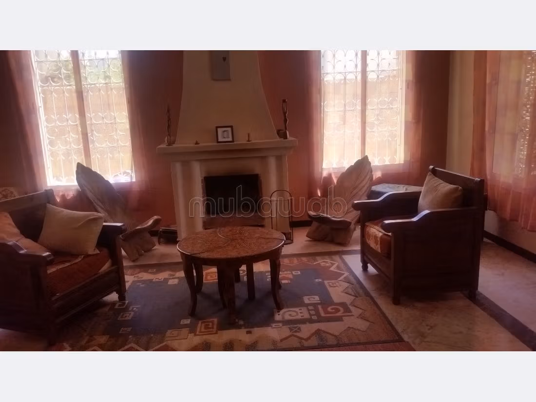 Se vende villa de lujo en Akniss. 5 bonitas habitaciones. Armarios