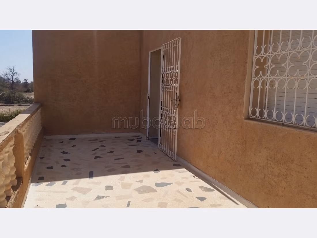 Se vende villa de lujo en Akniss. 5 bonitas habitaciones. Armarios