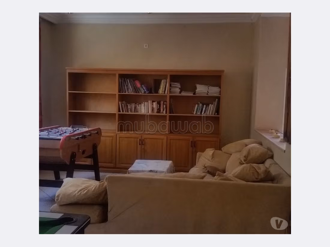 Se vende villa de lujo en Akniss. 5 bonitas habitaciones. Armarios