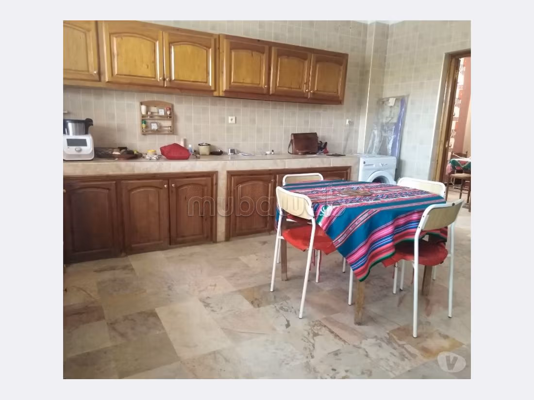 Se vende villa de lujo en Akniss. 5 bonitas habitaciones. Armarios