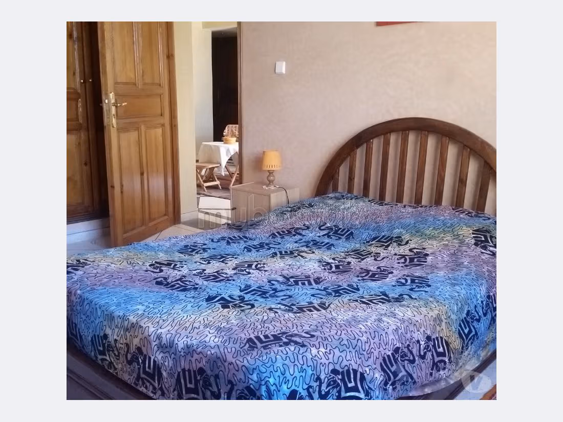 Se vende villa de lujo en Akniss. 5 bonitas habitaciones. Armarios