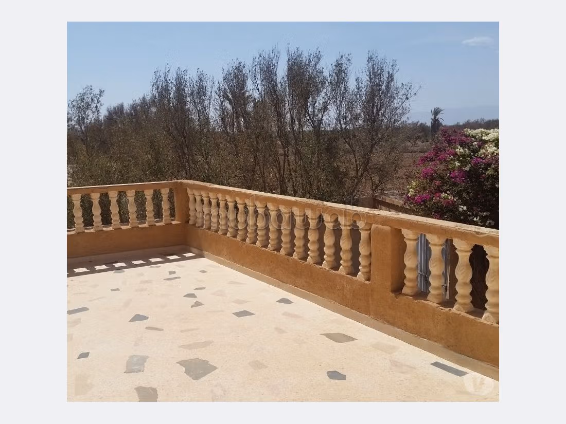 Se vende villa de lujo en Akniss. 5 bonitas habitaciones. Armarios