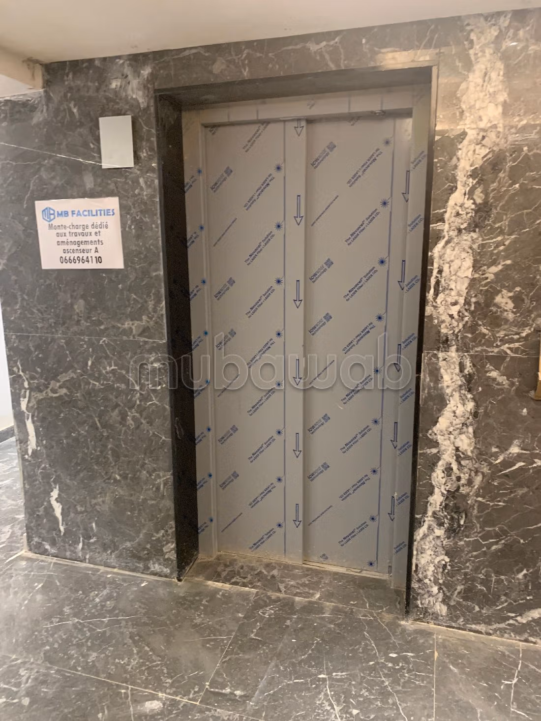 Oficinas en alquiler en Casablanca Finance City. Gran superficie 600 m². Puerta blindada y residencia segura.