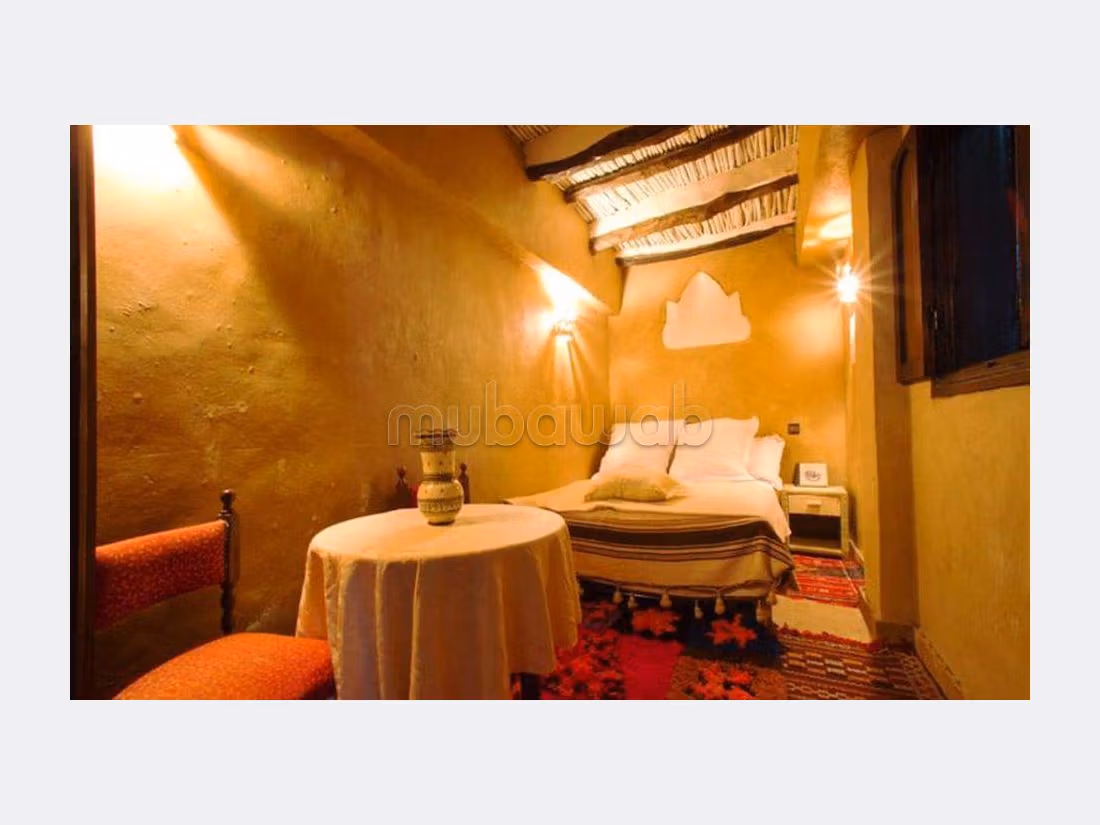 Maravilloso riad en venta en Akniss. Gran superficie 270 m². Amueblado. 