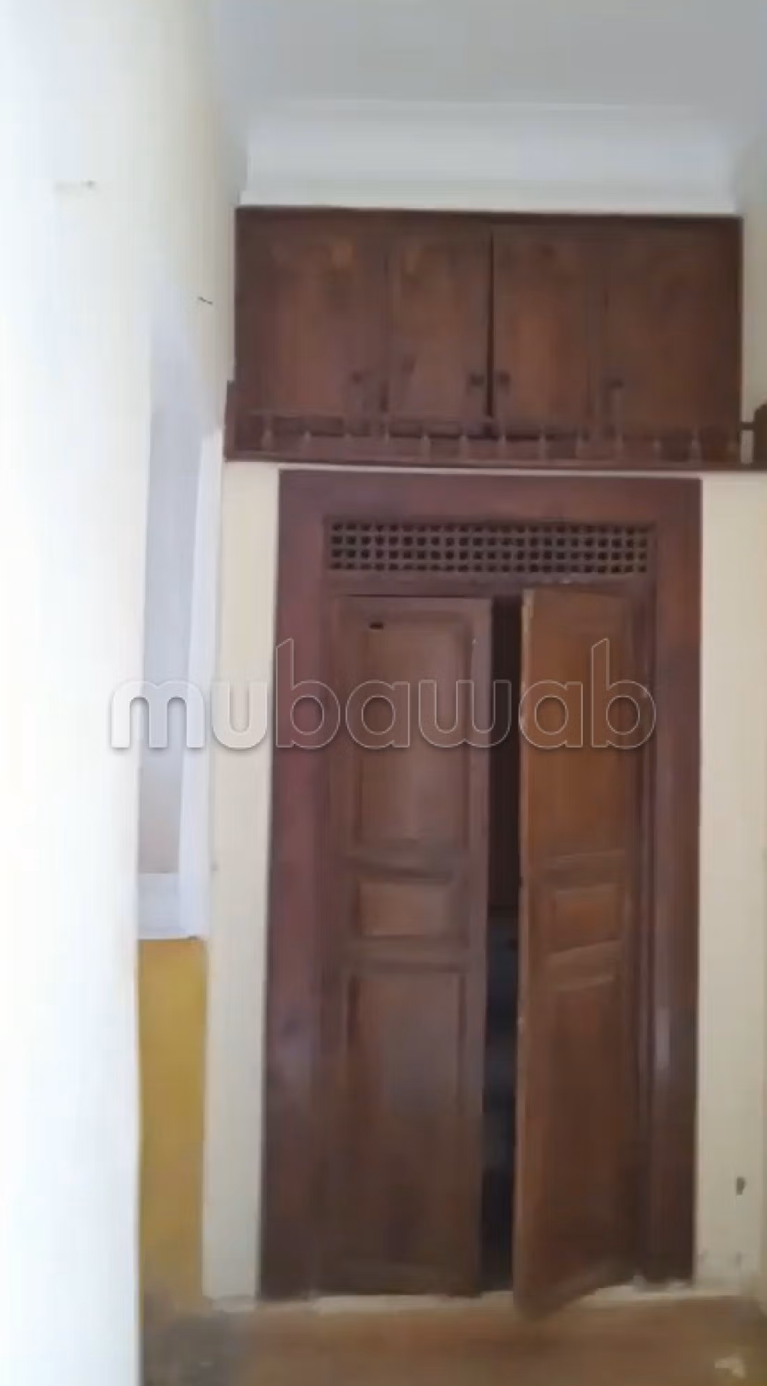 بيع رياض ب الجامع الكبير. المساحة الكلية 200 م². شرفة رائعة. 