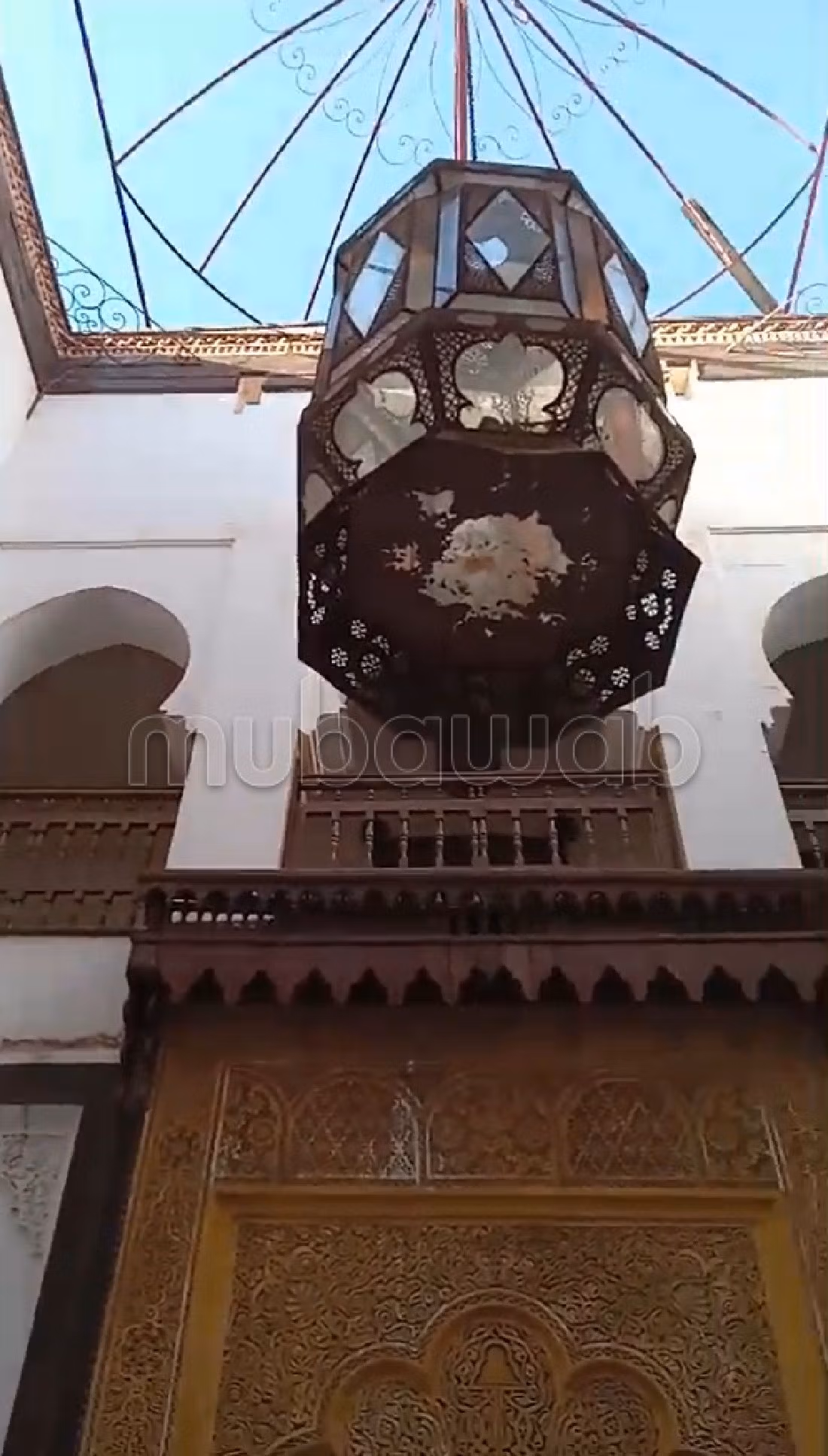 بيع رياض ب الجامع الكبير. المساحة الكلية 200 م². شرفة رائعة. 