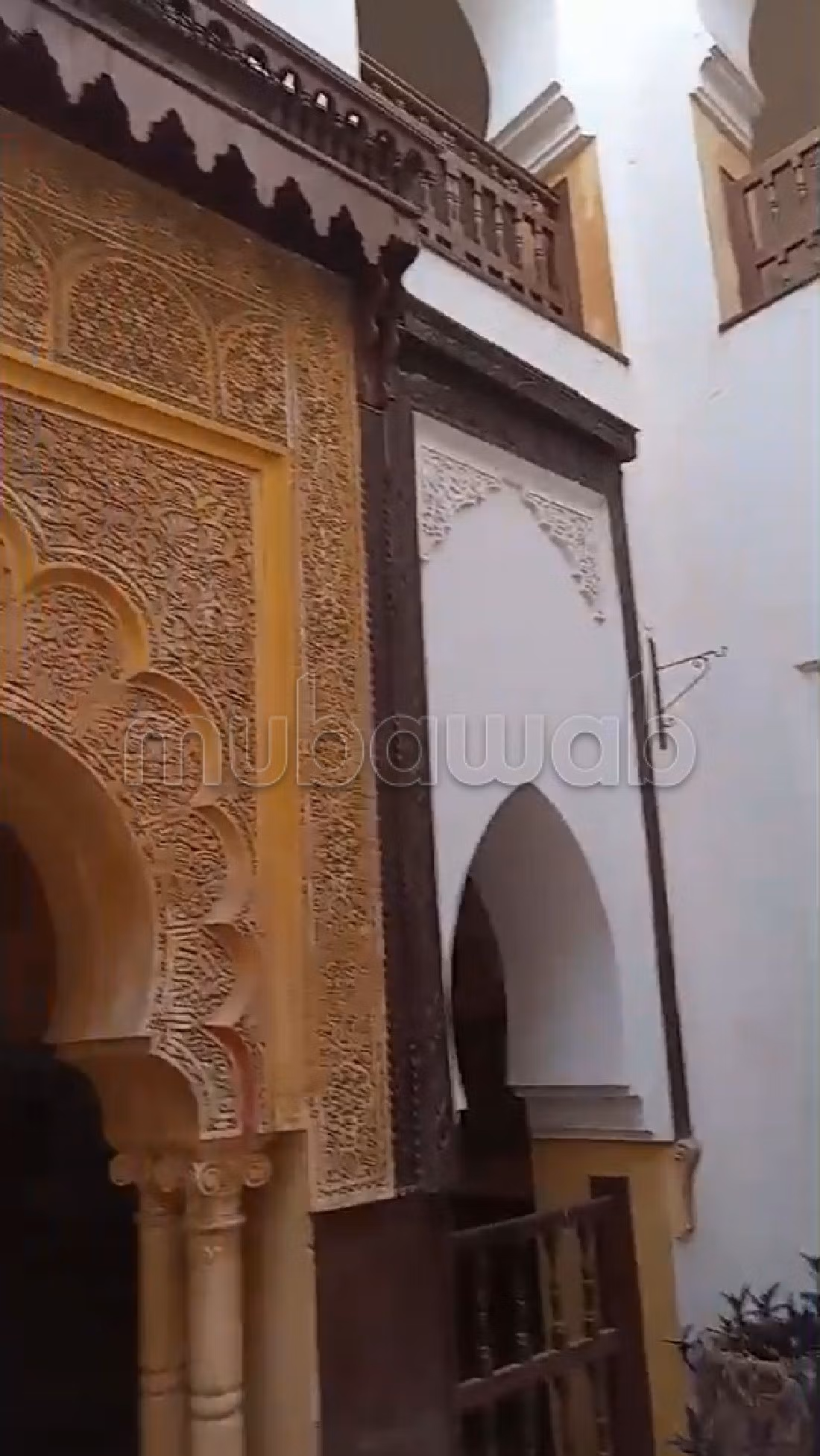 بيع رياض ب الجامع الكبير. المساحة الكلية 200 م². شرفة رائعة. 