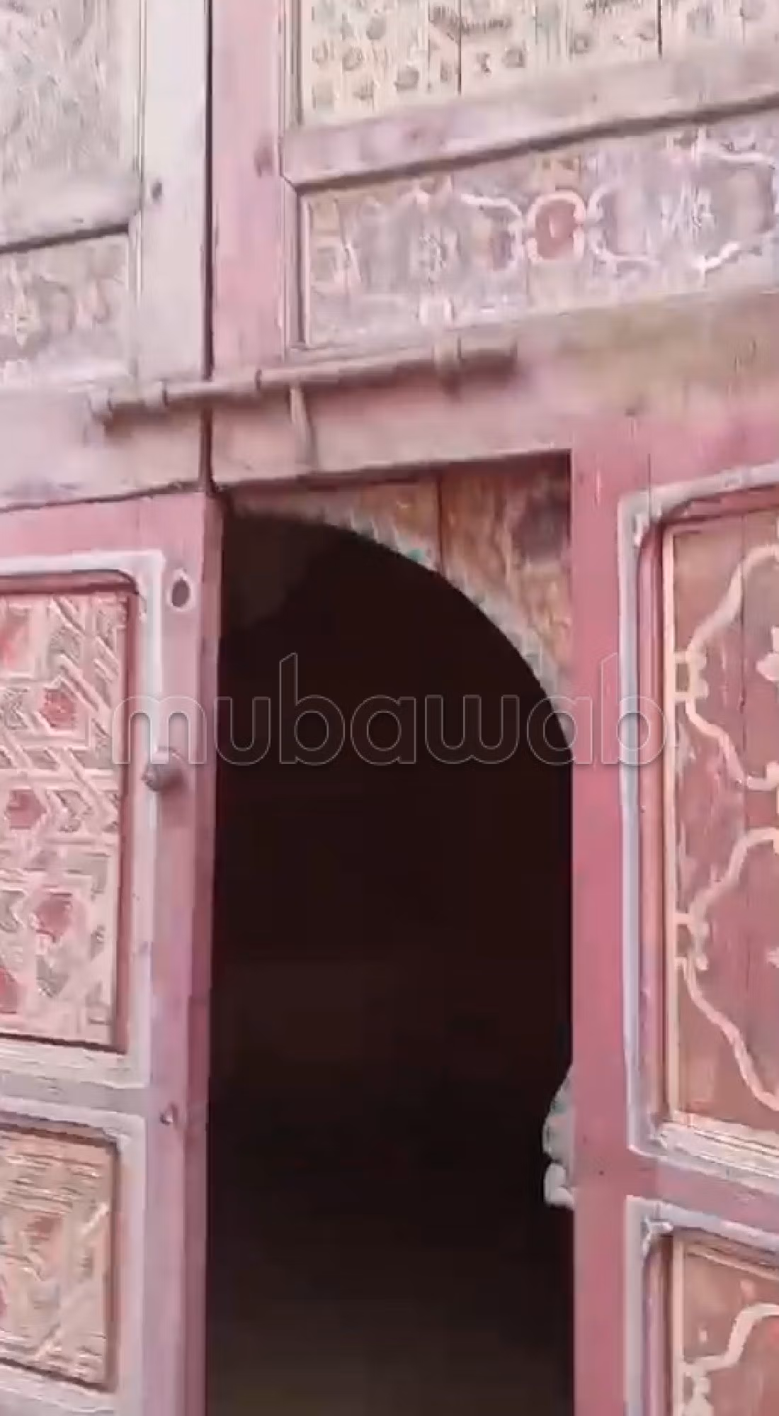 بيع رياض ب الجامع الكبير. المساحة الكلية 200 م². شرفة رائعة. 