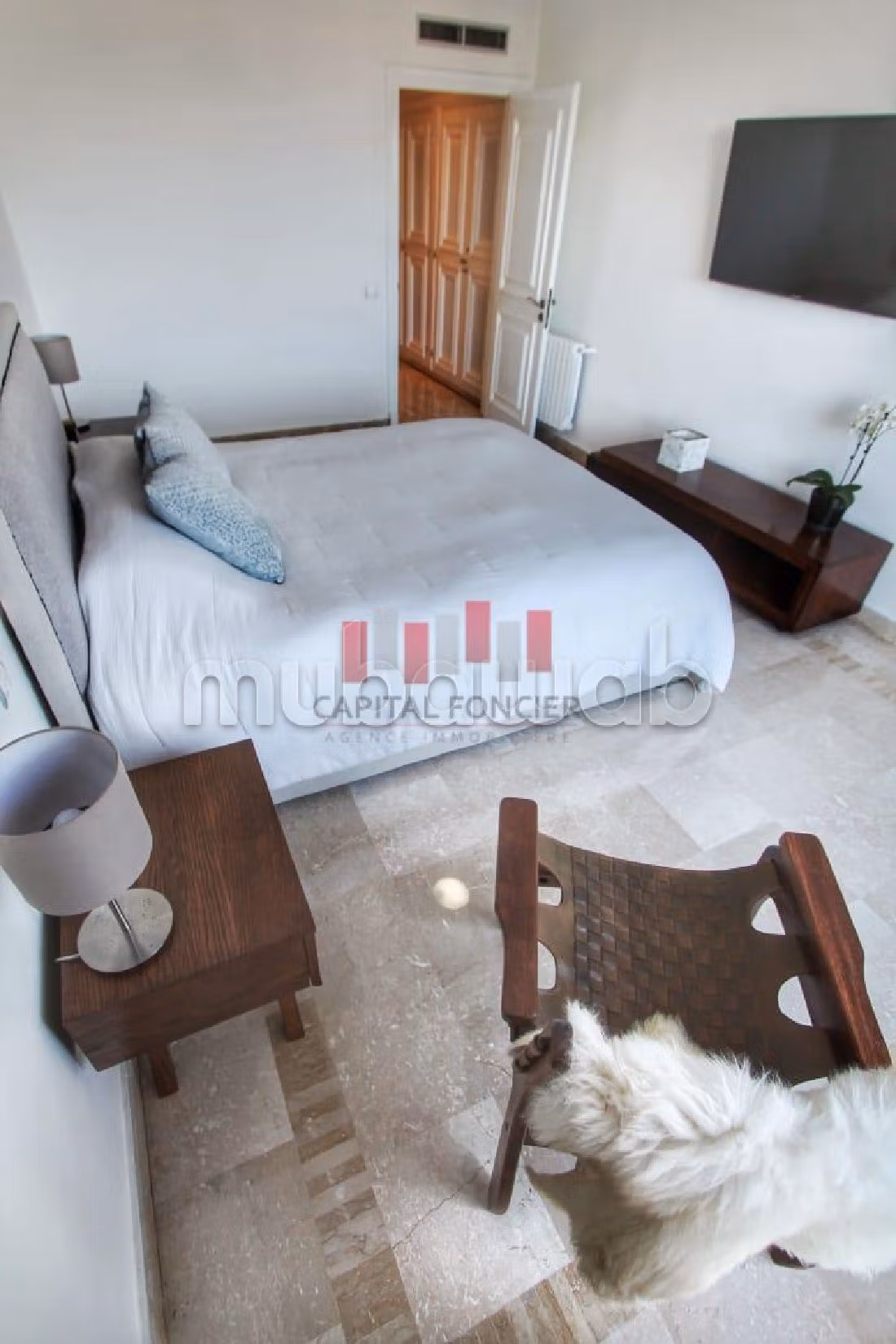 Piso en alquiler en Ain Diab. 3 dormitorios. Con muebles