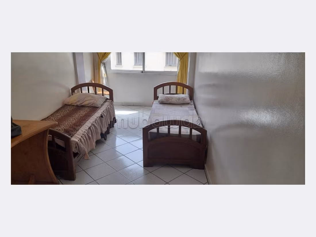 Loue appt meublé bd la gironde casa