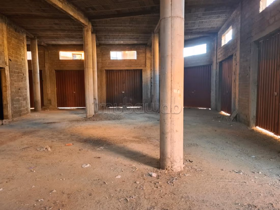 Nu te koop: commercieel vastgoed in Route de Safi. Totale oppervlakte 535 m². 