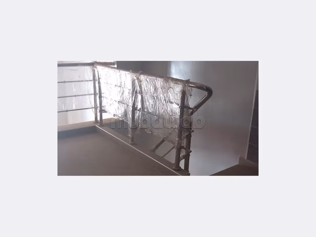 Offices & shops for sale in Azzouzia. Total area 26 m². 