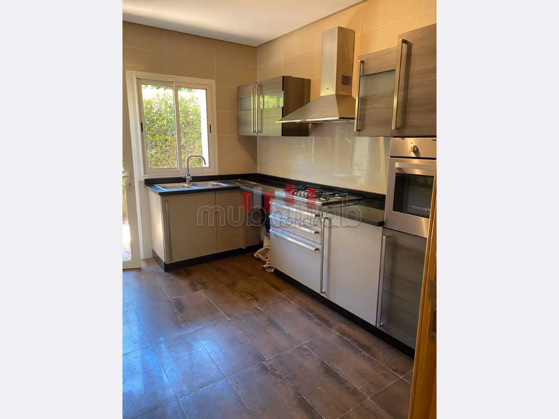 Appartement en Rez de jardin Ain Diab — 3