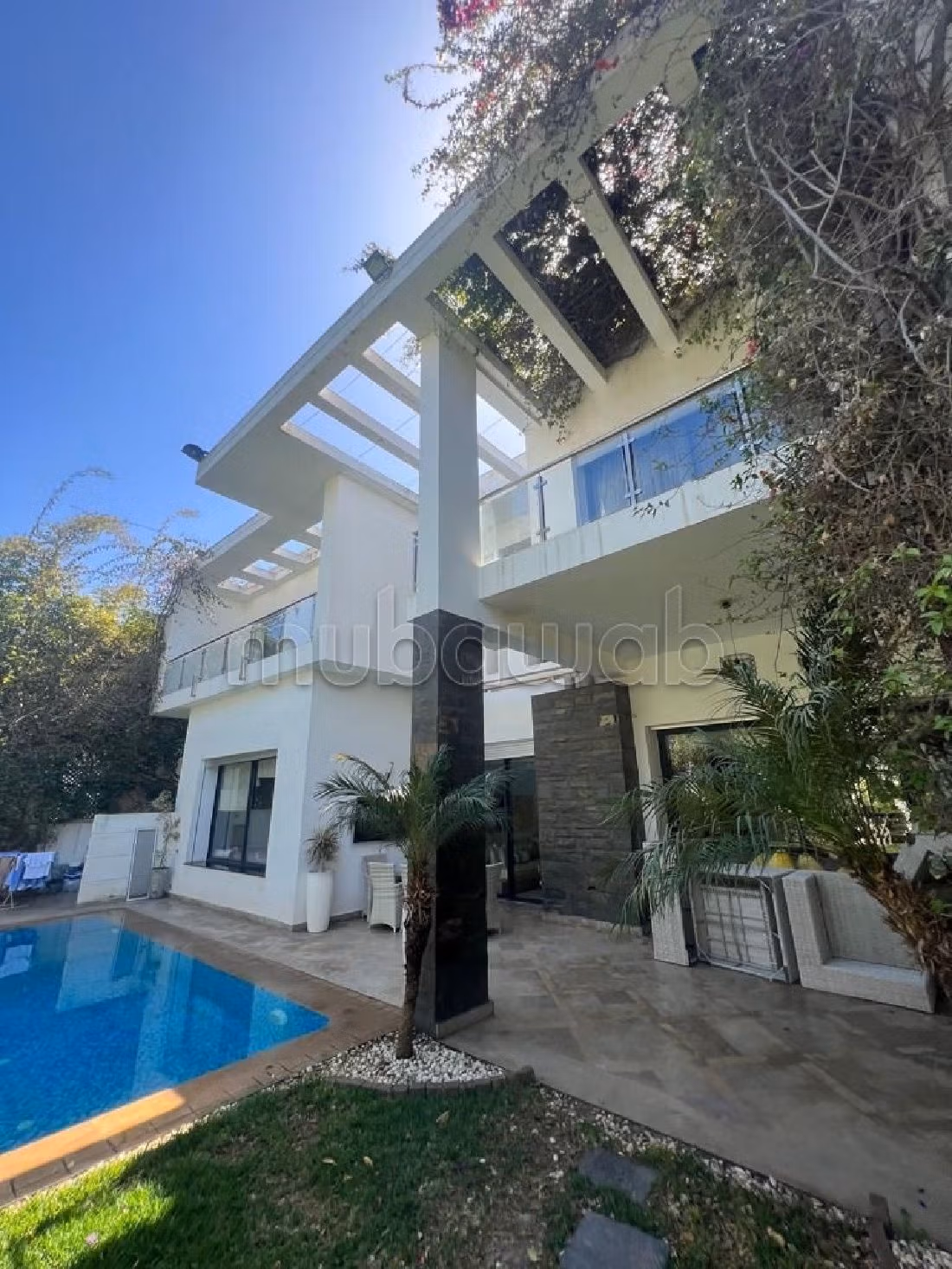 Detached gorgeous villa in bousekoura