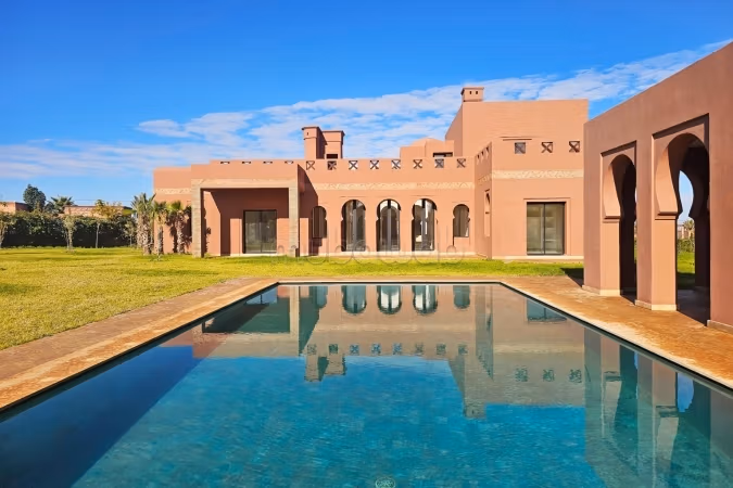 Prestigieuze villa met uitzicht op de Atlas - 4530m2 - Ourikaweg, Marrakech