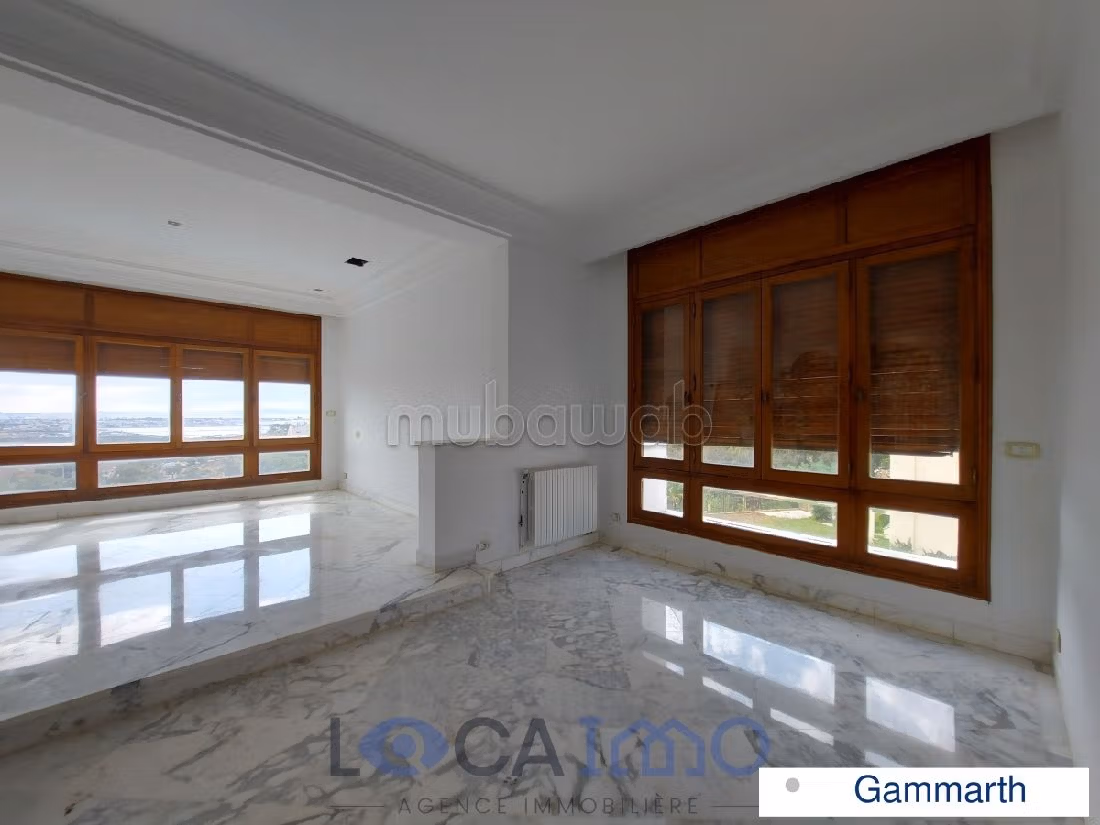 Casa in affitto a Gammarth. Superficie di 900 m². 