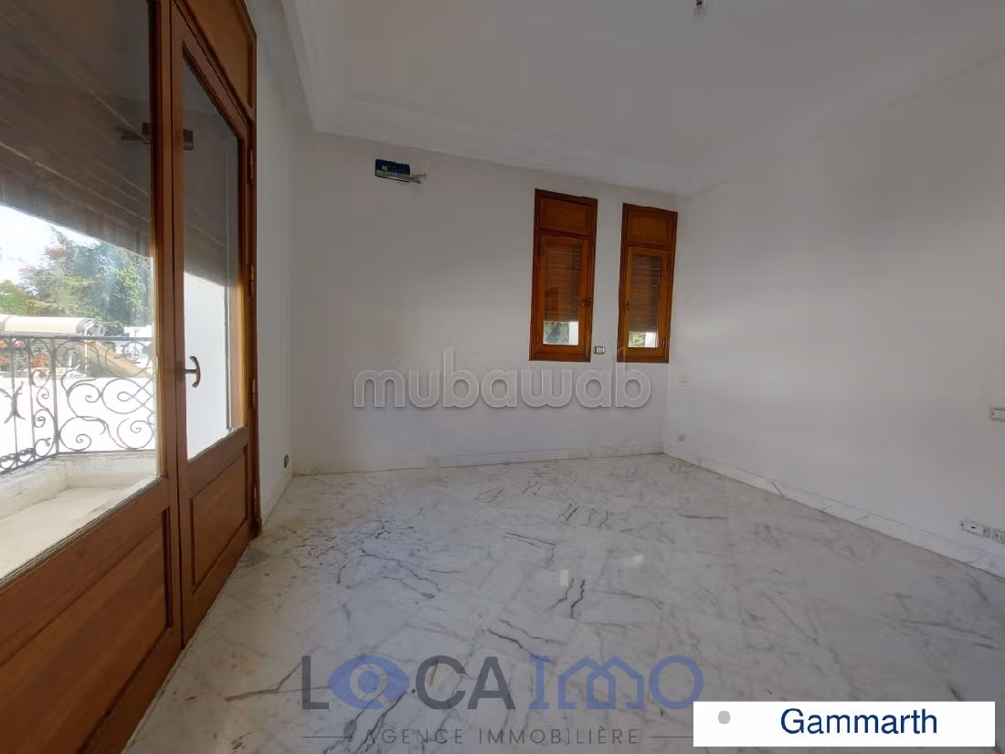 Casa in affitto a Gammarth. Superficie di 900 m². 