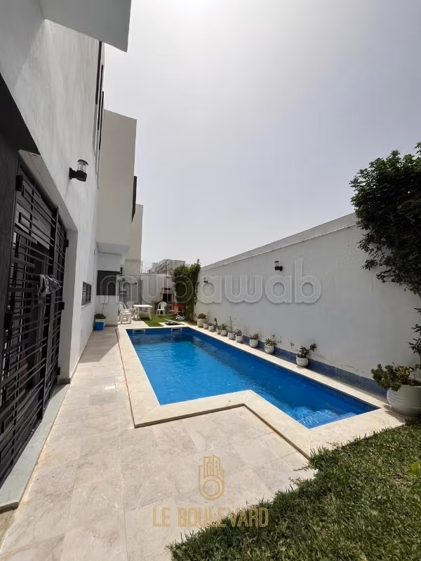 Magnifica villa in affitto a Hammamet Nord. 4 camere da letto. Servizio di concierge e aria condizionata. 