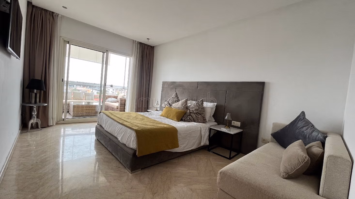 Vendita di uno splendido appartamento. 2 camere. Arredato