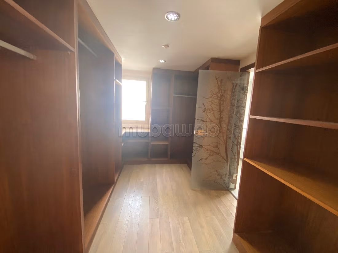 Luxury villa for rent in Agdal. 3 rooms. All comforts with fireplace and air conditioning.