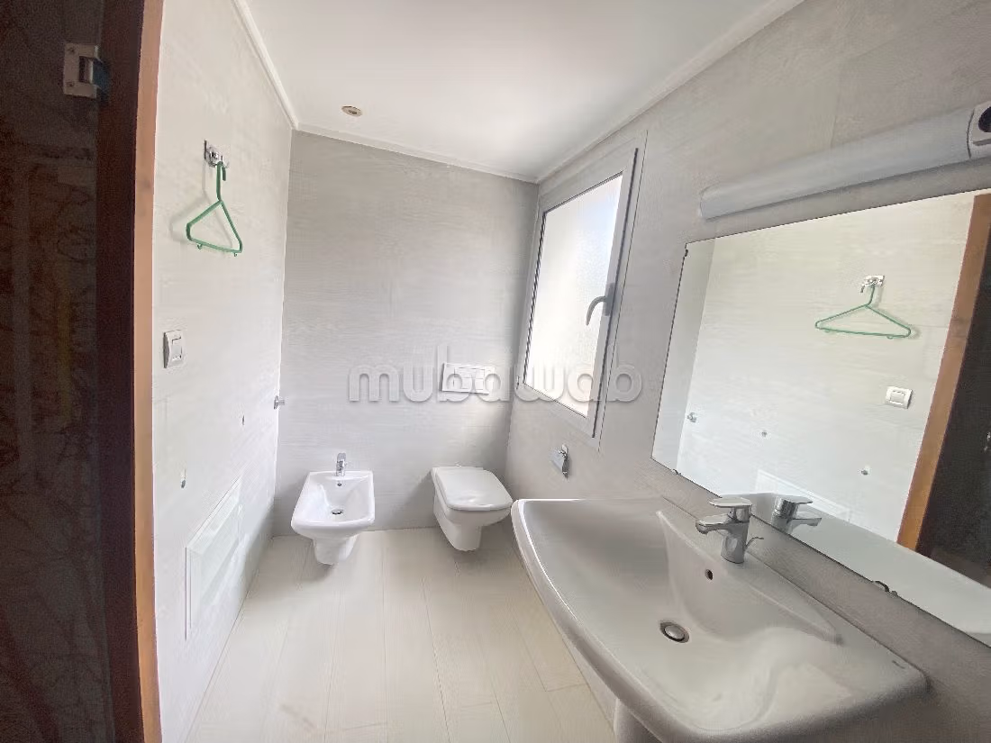 Luxury villa for rent in Agdal. 3 rooms. All comforts with fireplace and air conditioning.