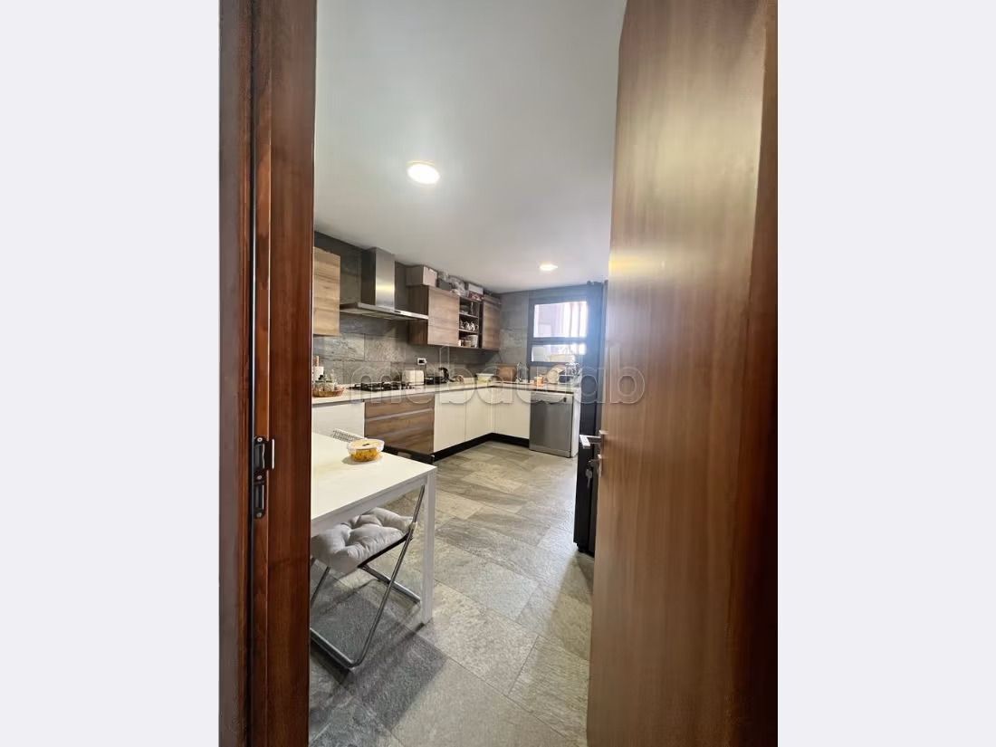 3 chambres vide sans vis à vis à louer à CFC