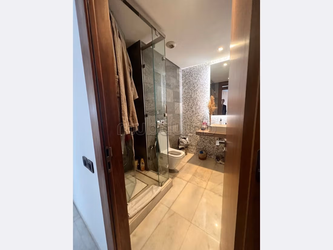 3 chambres vide sans vis à vis à louer à CFC