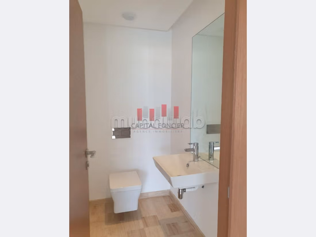 Nu te huur: appartementen in Casablanca Finance City. Totale oppervlakte 100 m². Parkeergelegenheid en lift