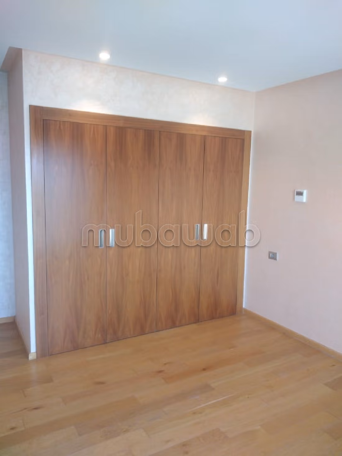 Magnífico piso en venta en Casablanca Finance City. 3 dormitorios. Servicio de conserjería y aire condicionado