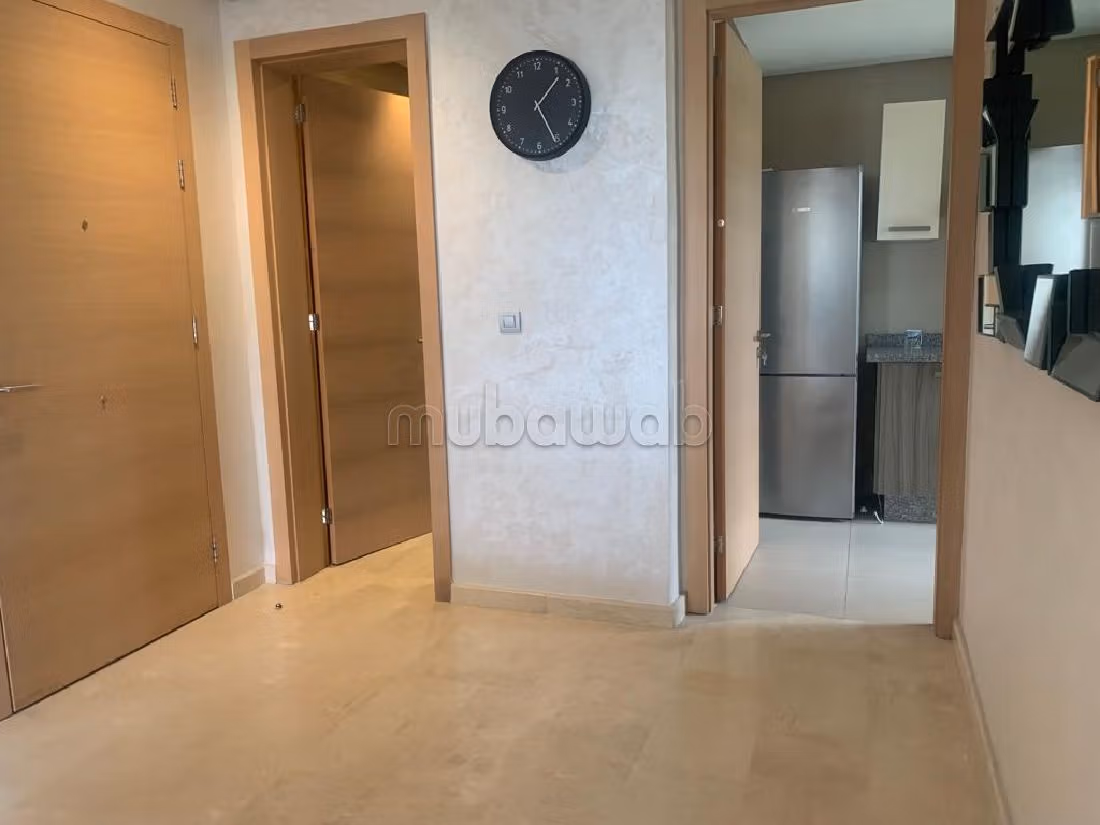 Very nice apartment for rent. Dimension 120 m². Furnished. 