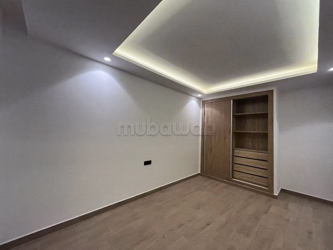 Joli appartement de 3 chambres en location