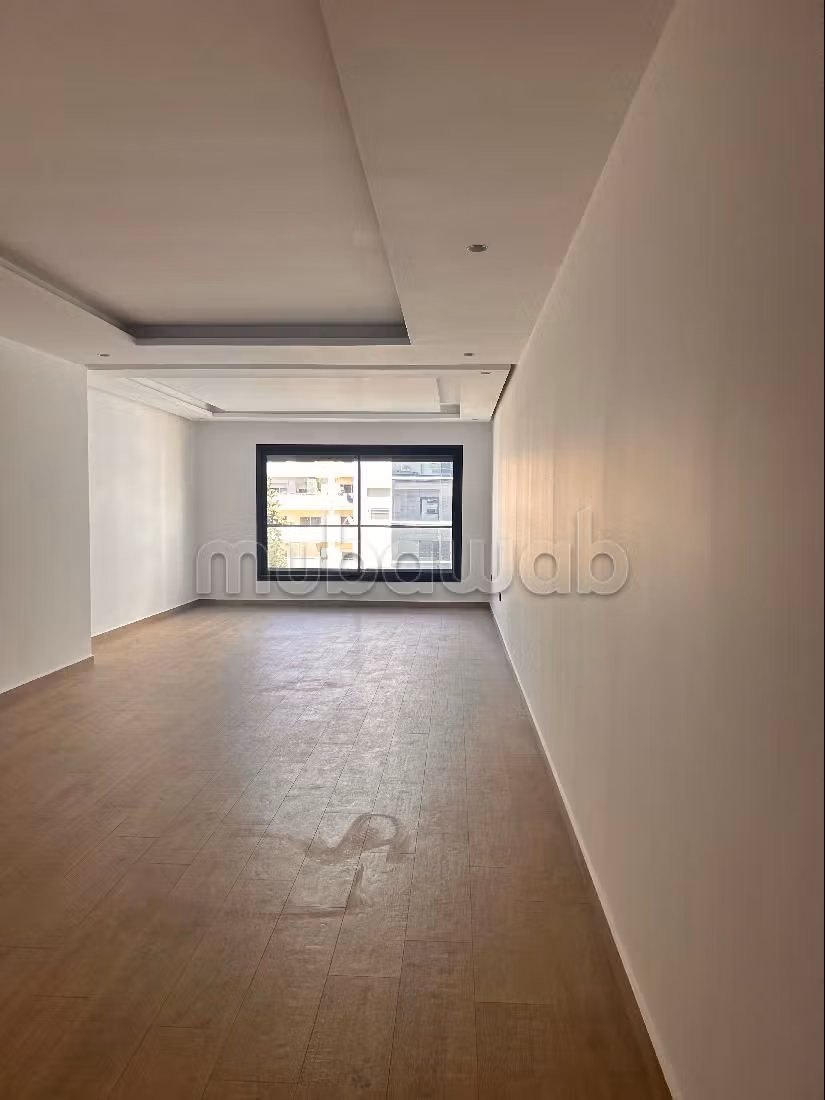 Joli appartement de 3 chambres en location