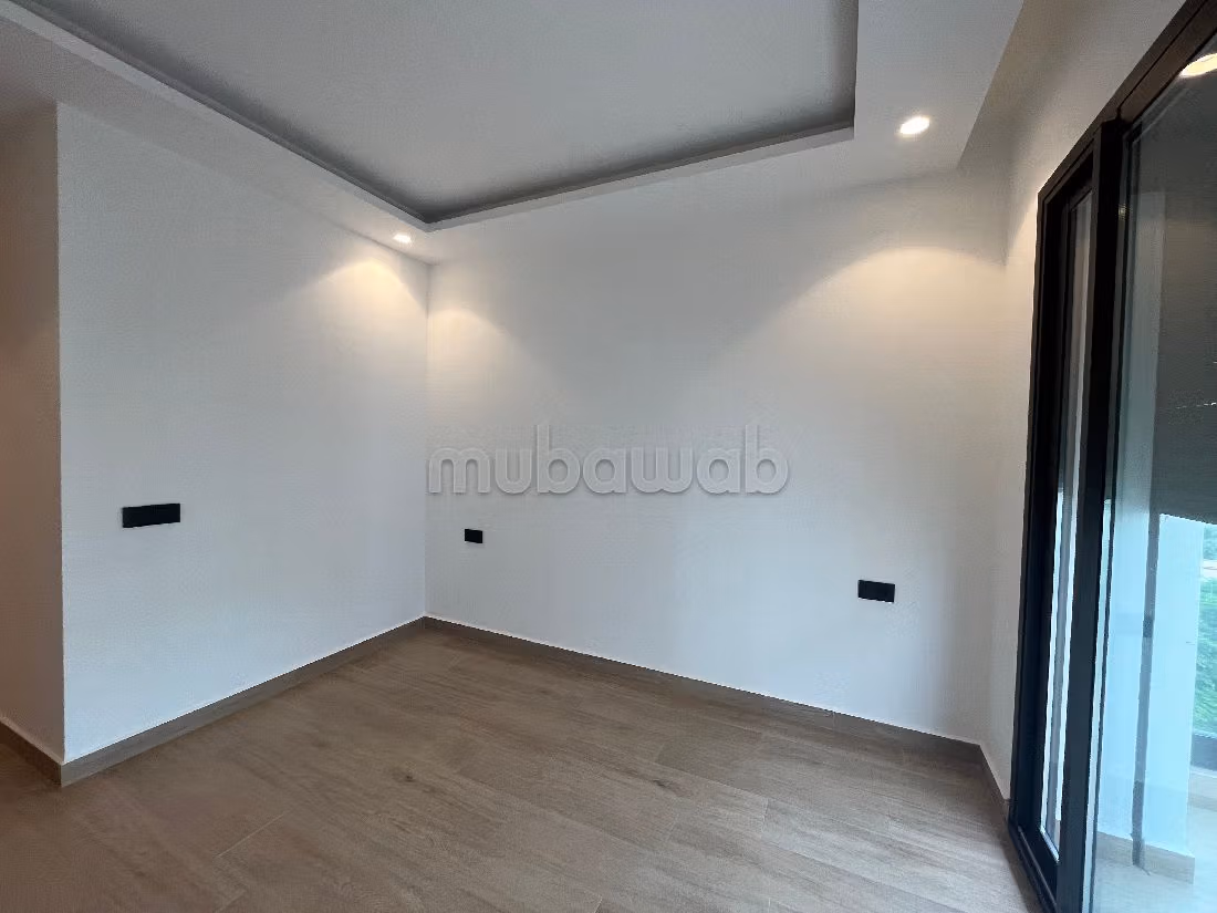 Joli appartement de 3 chambres en location