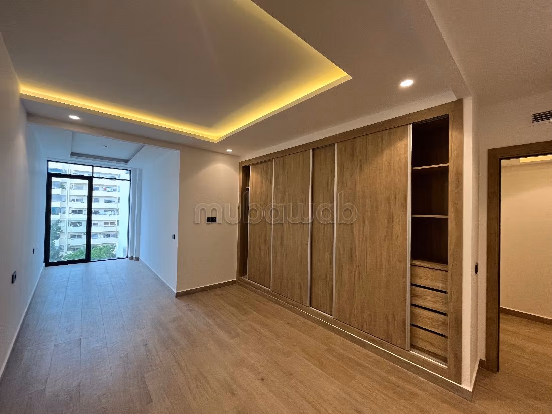 Joli appartement de 3 chambres en location