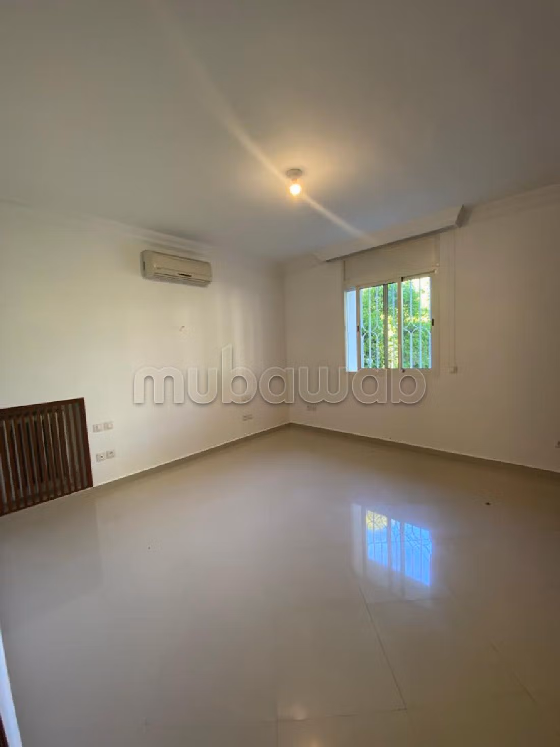 Villa de haut standing à louer à Souissi