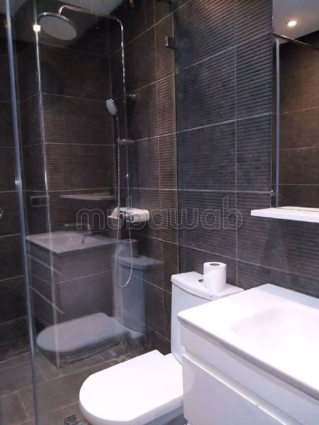 Flat for rent in Gauthier. Dimension 115 m². Dressing room