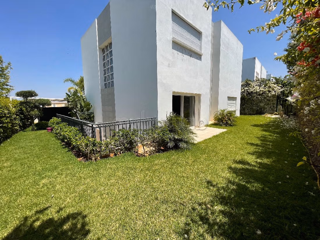 Location villa de haut standing à Souissi