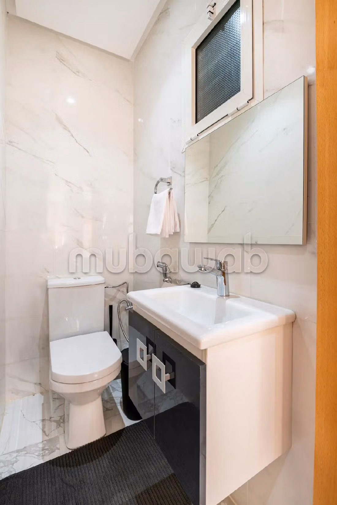 Appartamento da affittare a L'Ocean. 2 ampi locali. Antenna parabolica e sistema di sicurezza