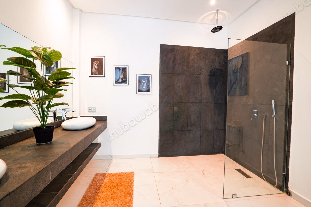 Top emplacement: grande Villa à louer meublée, 6 Ch, proche Morocco mall
