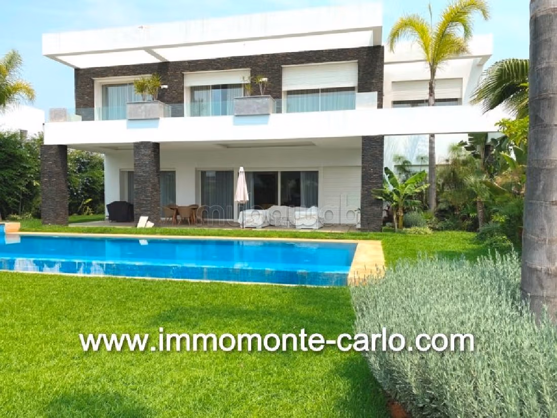 Luxury house for rent in Souissi. 7 large rooms. Robust door, Residence with security.