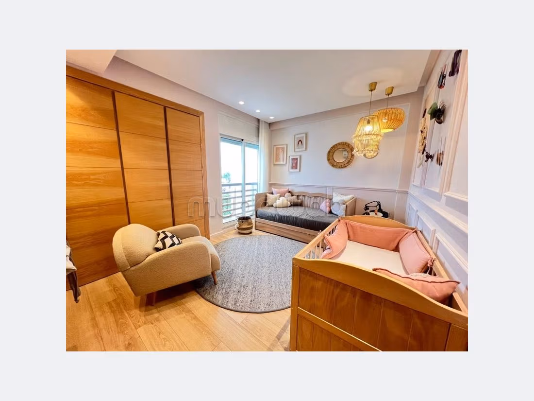 Esplendida villa en venta. 3 bonitas habitaciones. Salón con decoración marroquí, sistema de parábola general. 